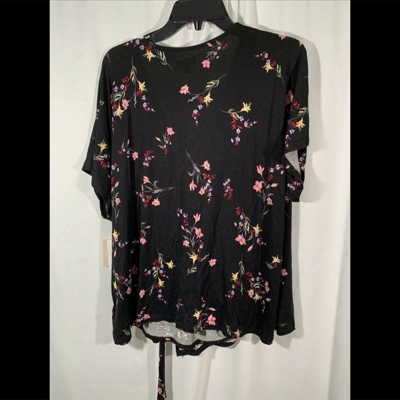 NWT 14th & Union Shirred Wrap‎ T-Shirt in Black/ Dream Day Blossom [SZ 2X ] - Picture 10 of 10
